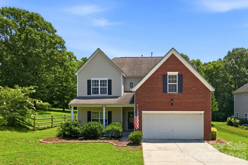 2020 White Cedar Lane Waxhaw NC 28173