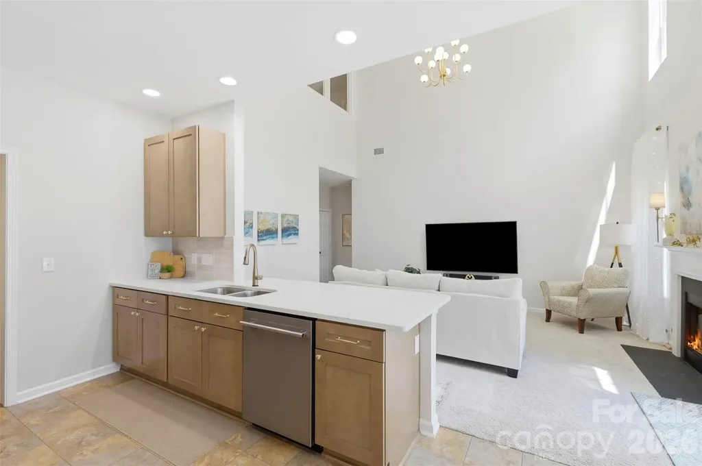 2020 White Cedar Lane Waxhaw NC 28173
