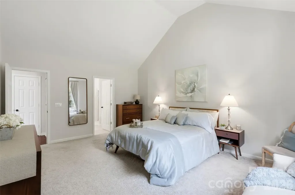 2020 White Cedar Lane Waxhaw NC 28173