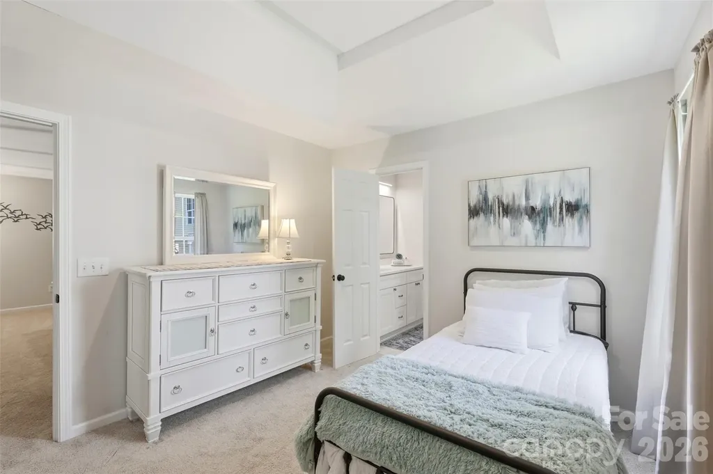 2020 White Cedar Lane Waxhaw NC 28173