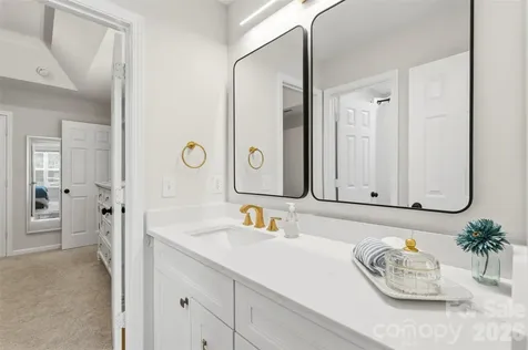 2020 White Cedar Lane Waxhaw NC 28173