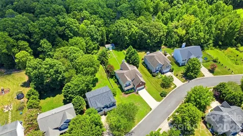 2020 White Cedar Lane Waxhaw NC 28173