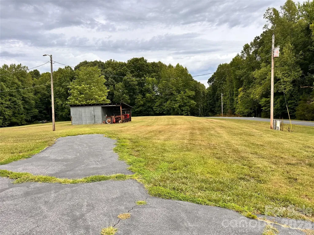 129 Woodvale Drive Mocksville NC 27028