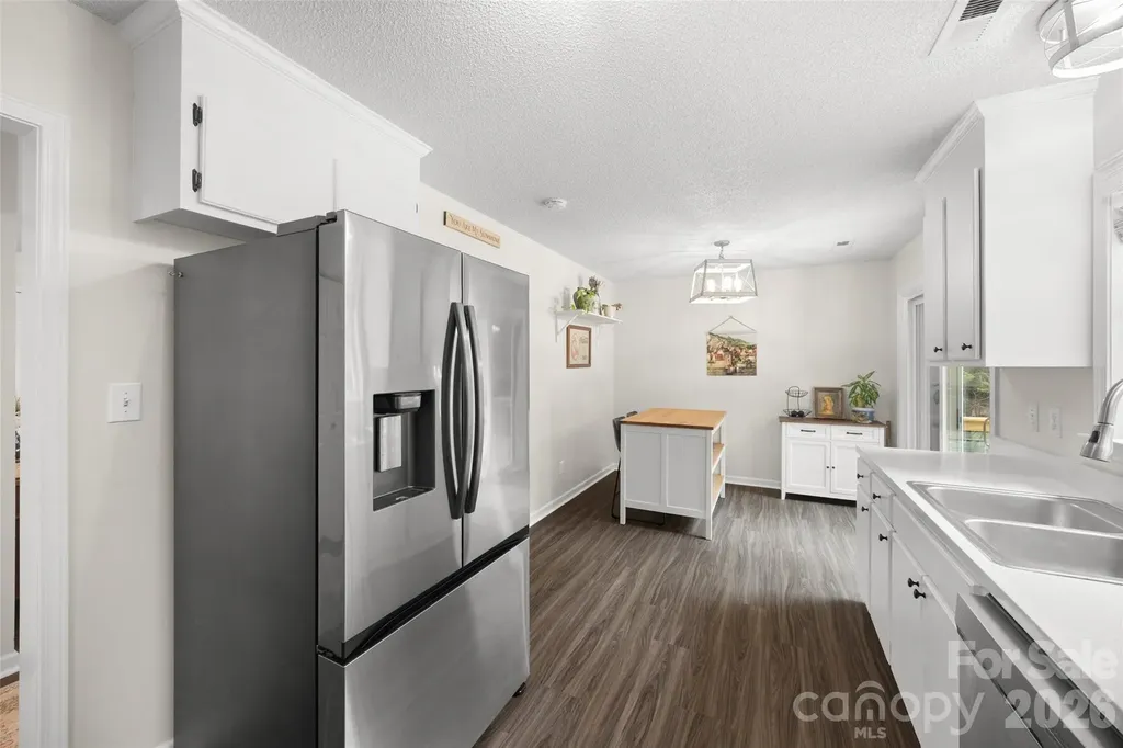 1208 Courtney Cove Court Gastonia NC 28052