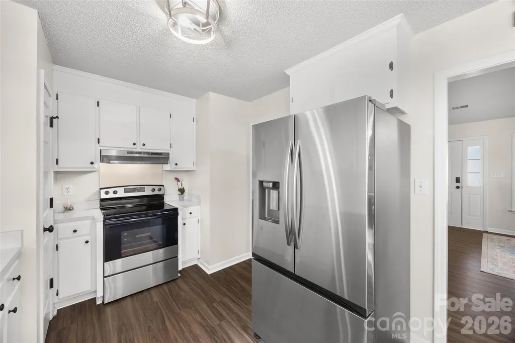 1208 Courtney Cove Court Gastonia NC 28052