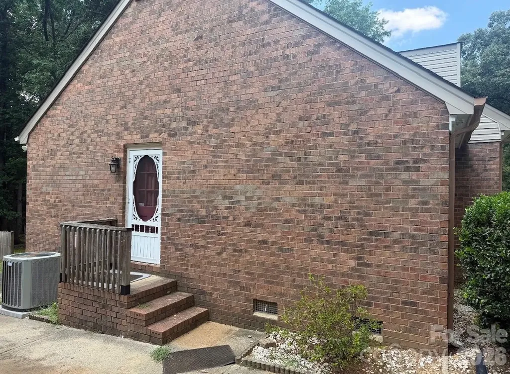 9112 Hinson Drive Matthews NC 28105
