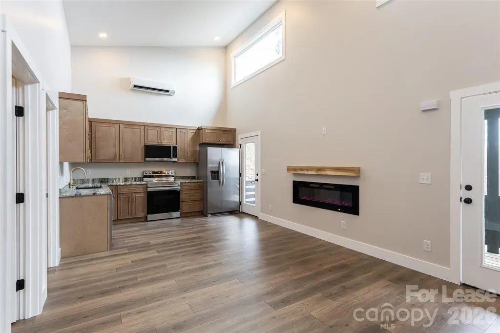 153-B Hackleburg Lane Hendersonville NC 28792