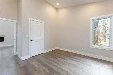 153-B Hackleburg Lane Hendersonville NC 28792