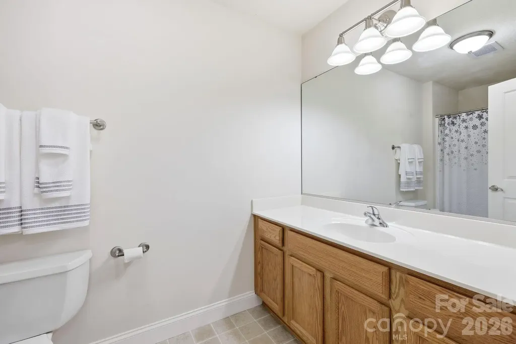123 Foxden Drive Fletcher NC 28732