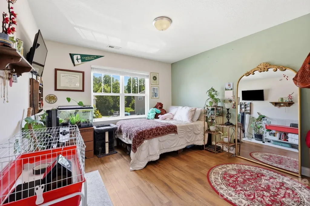123 Foxden Drive Fletcher NC 28732
