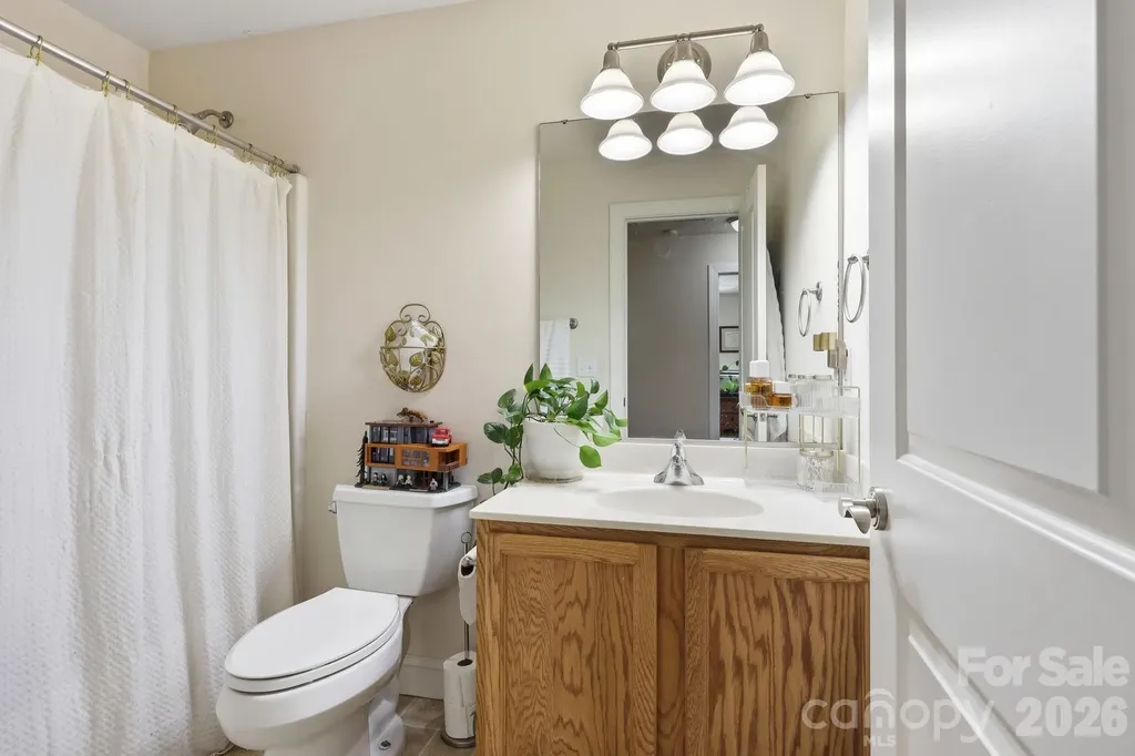 123 Foxden Drive Fletcher NC 28732