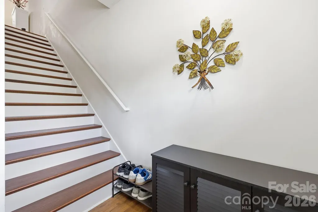123 Foxden Drive Fletcher NC 28732