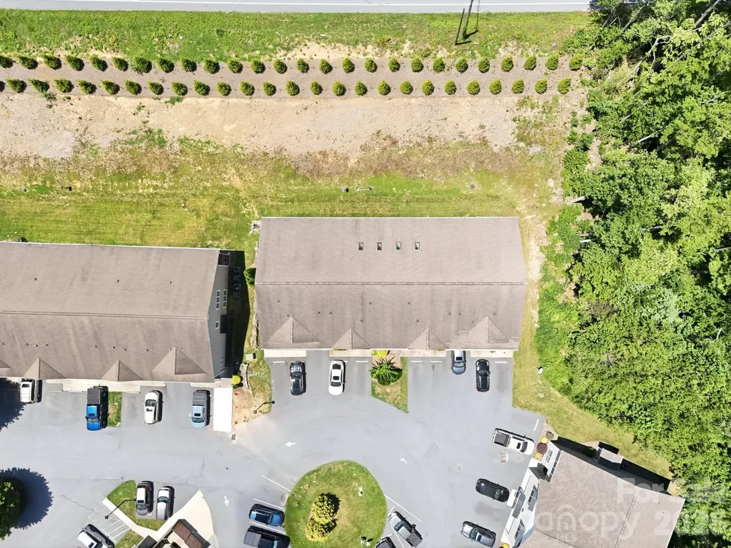123 Foxden Drive Fletcher NC 28732
