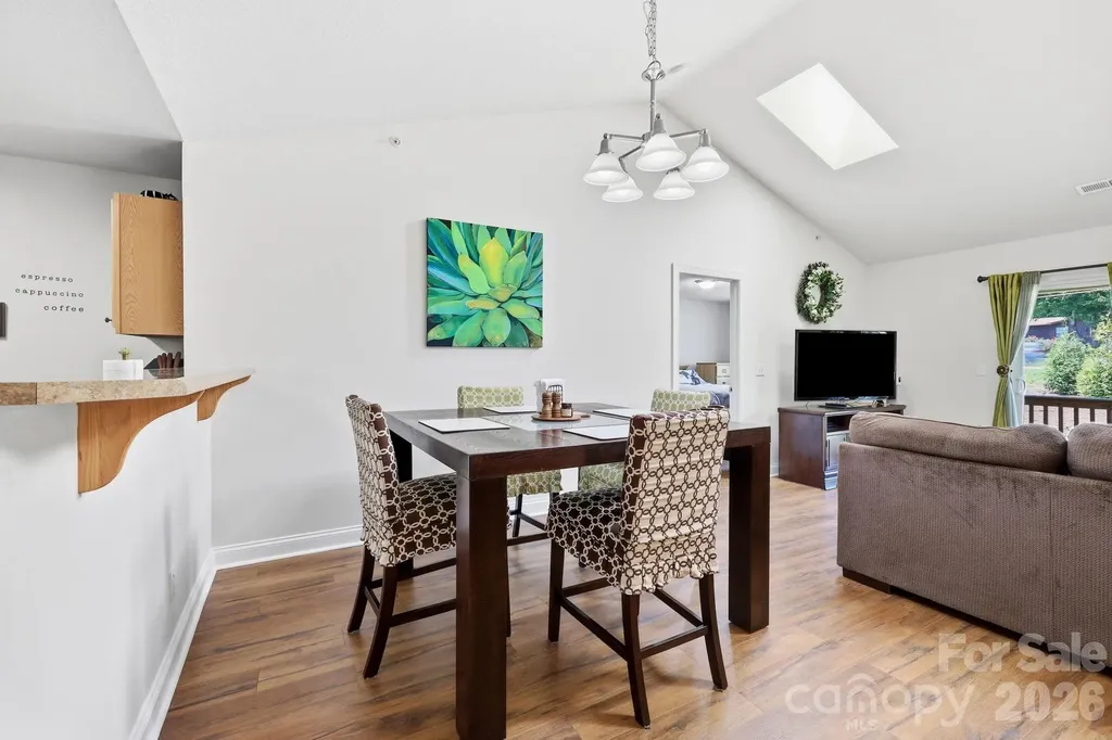 123 Foxden Drive Fletcher NC 28732