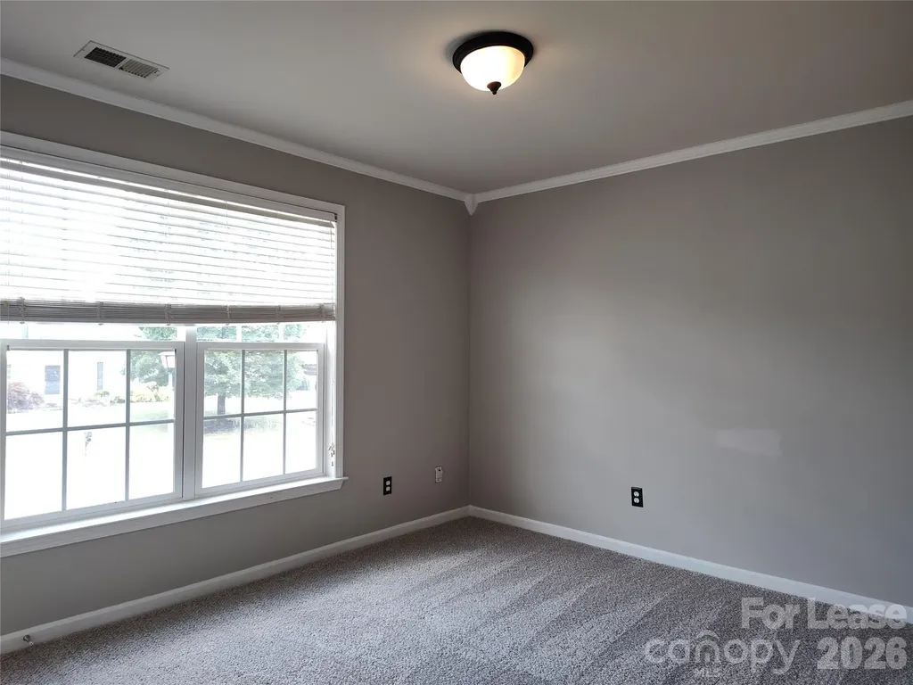 4018 Manor House Drive Charlotte NC 28270