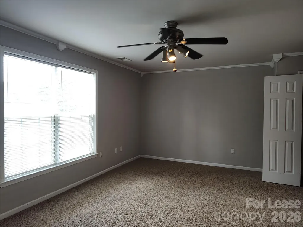 4018 Manor House Drive Charlotte NC 28270