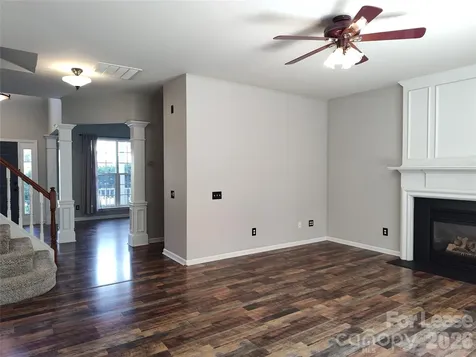 4018 Manor House Drive Charlotte NC 28270