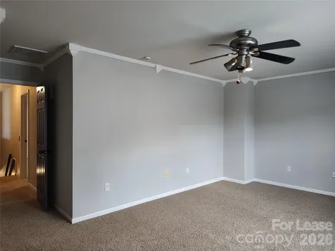 4018 Manor House Drive Charlotte NC 28270