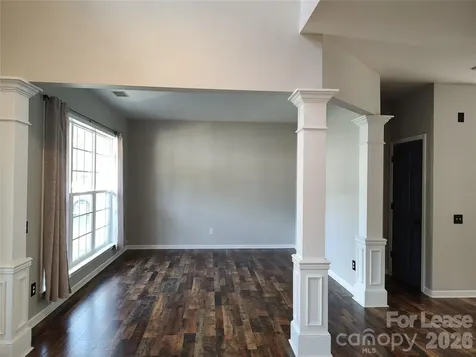 4018 Manor House Drive Charlotte NC 28270