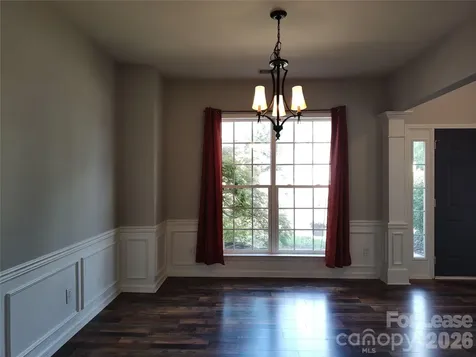 4018 Manor House Drive Charlotte NC 28270