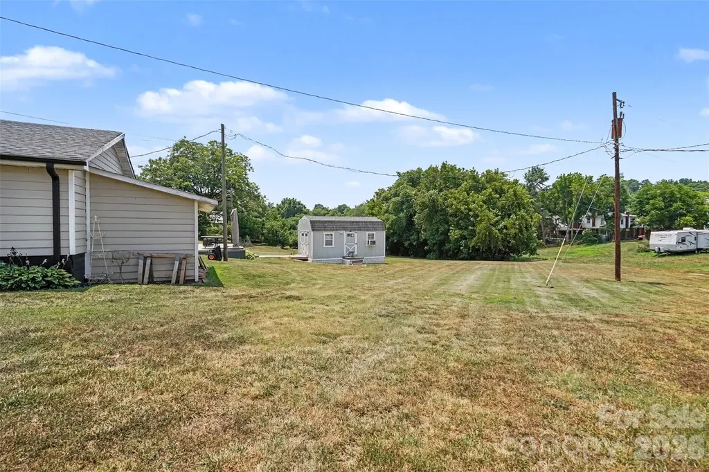 217 Cline Street Lawndale NC 28090