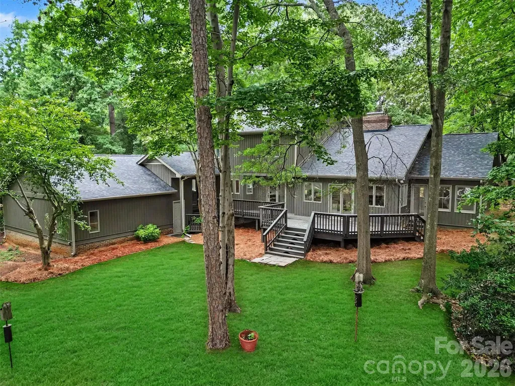 5042 Marci Lane Belmont NC 28012