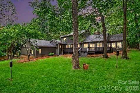5042 Marci Lane Belmont NC 28012