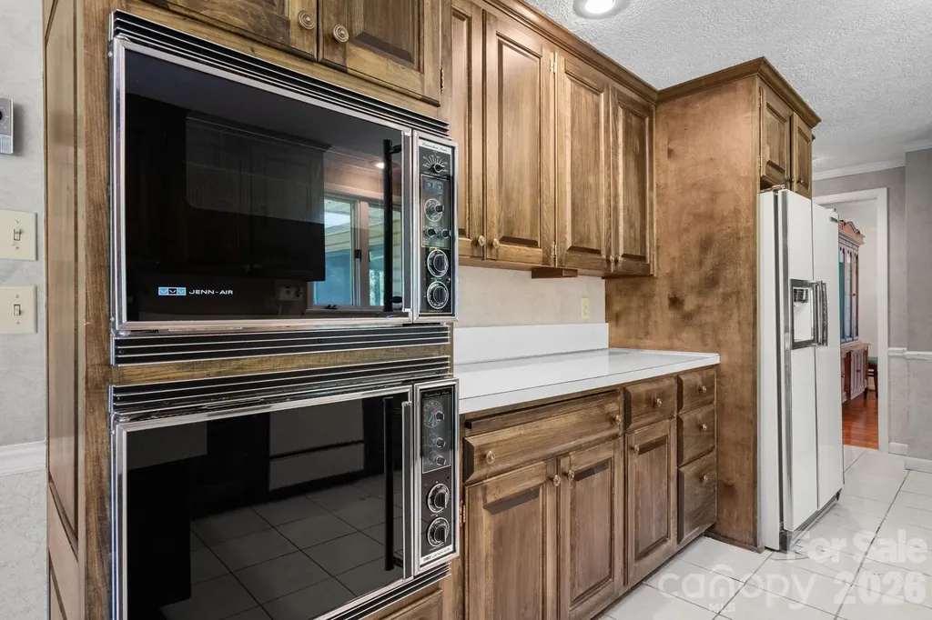 1335 36th Avenue Drive NE Hickory NC 28601