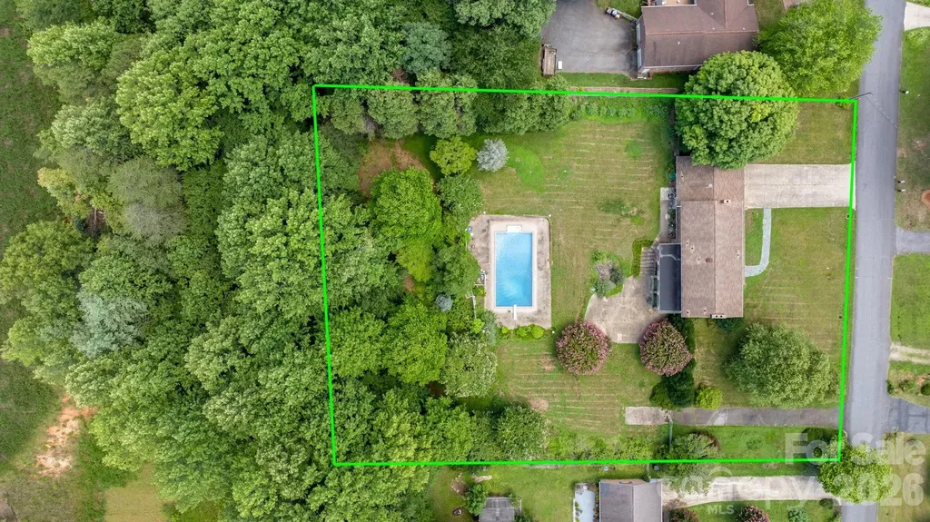 1335 36th Avenue Drive NE Hickory NC 28601