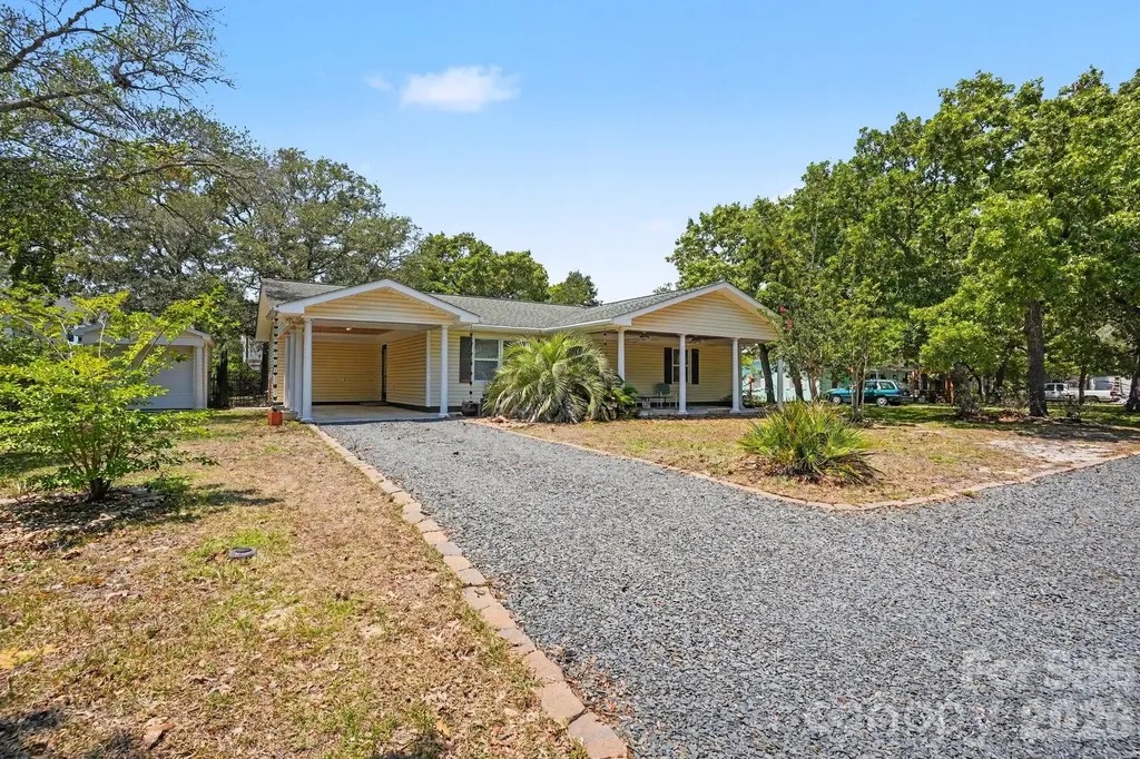 121 NW 1st Street Oak Island NC 28465