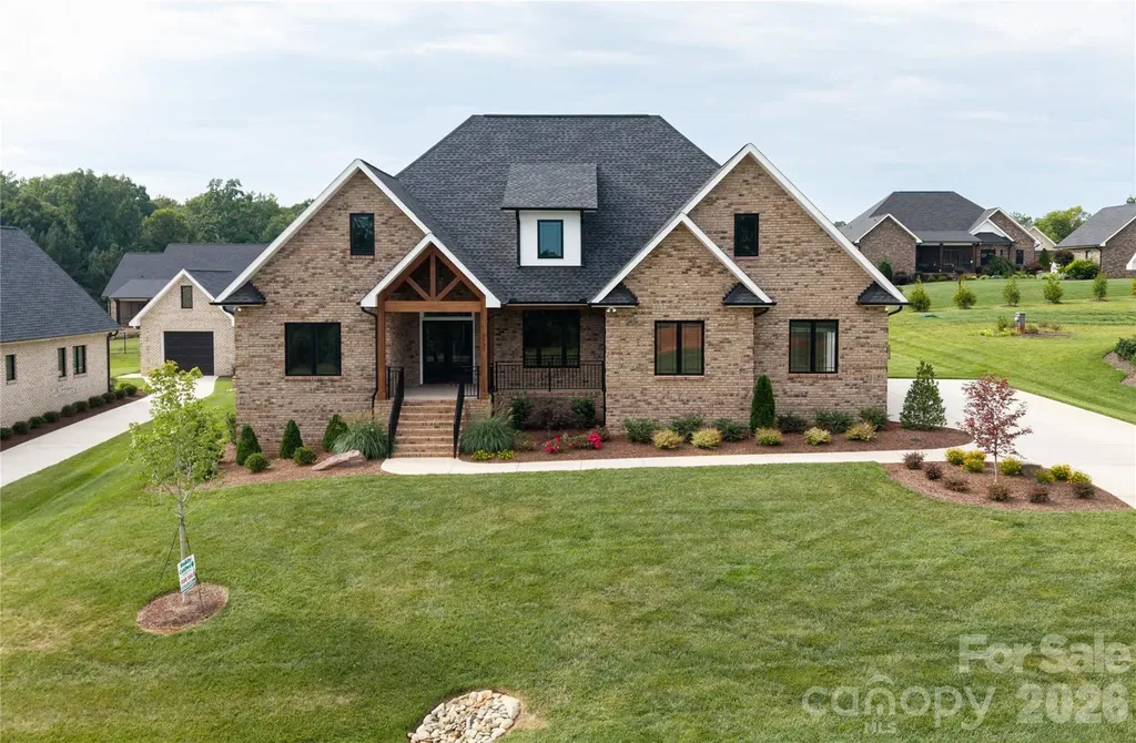 2935 Tavistock Lane Lincolnton NC 28092