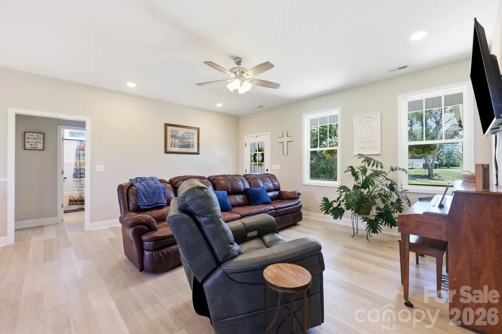 140 Smoke Lane Salisbury NC 28147