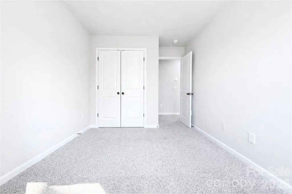 5941 Wallace Avenue Charlotte NC 28227