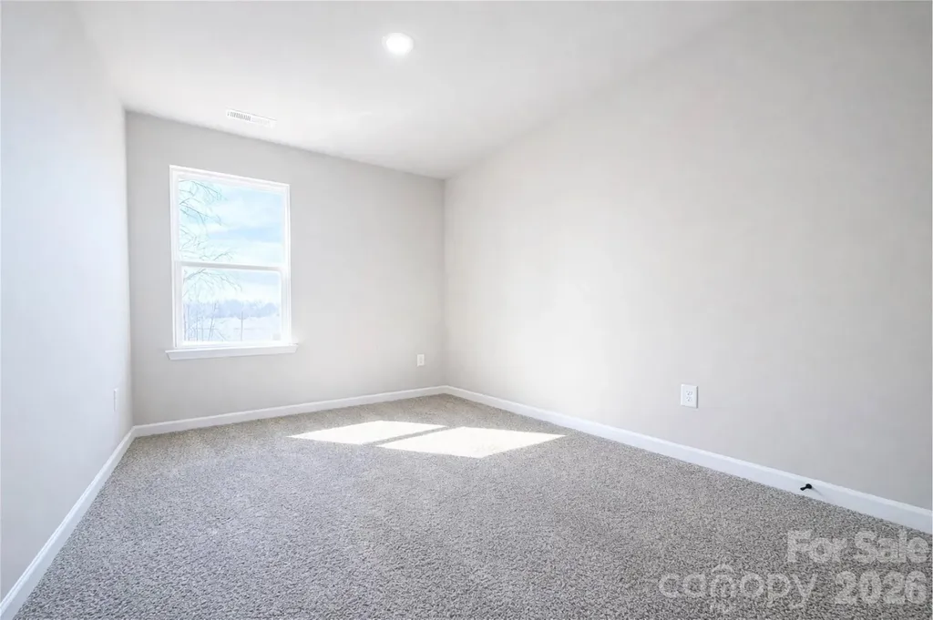5941 Wallace Avenue Charlotte NC 28227
