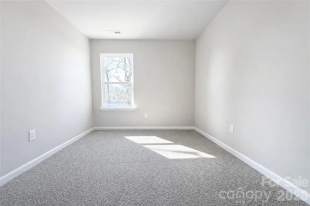 5941 Wallace Avenue Charlotte NC 28227
