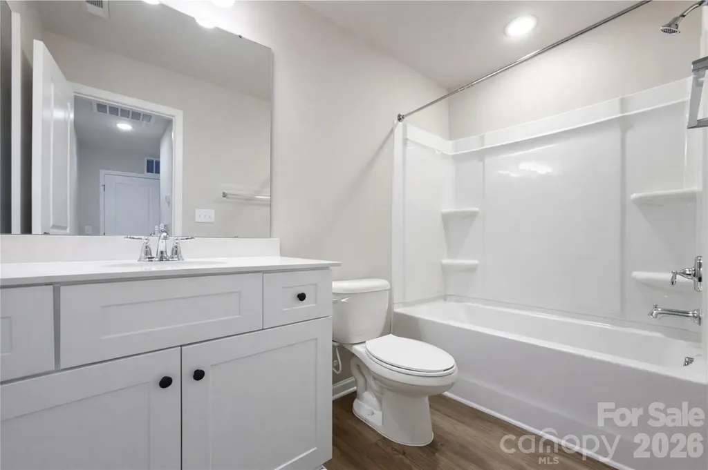 5941 Wallace Avenue Charlotte NC 28227