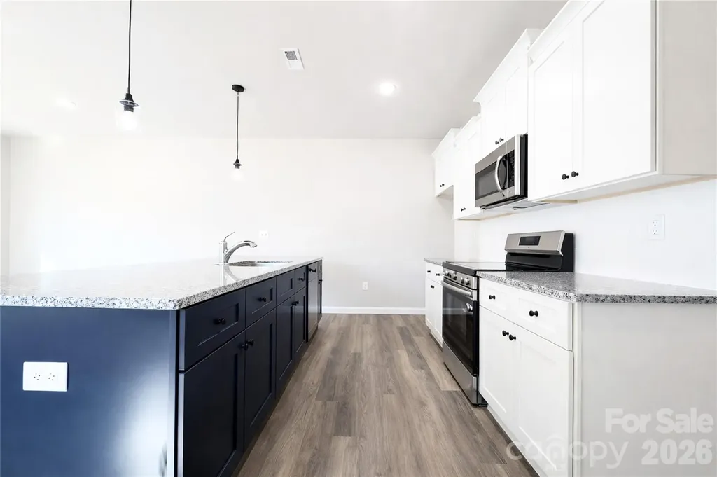 5941 Wallace Avenue Charlotte NC 28227