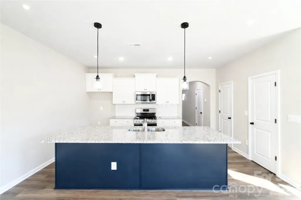 5941 Wallace Avenue Charlotte NC 28227