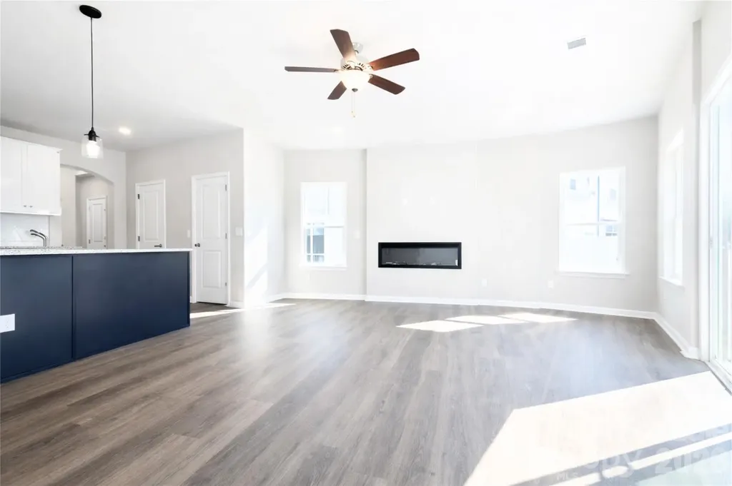 5941 Wallace Avenue Charlotte NC 28227