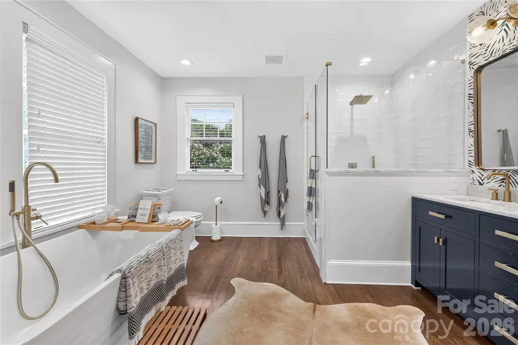 724 Grandin Road Charlotte NC 28208