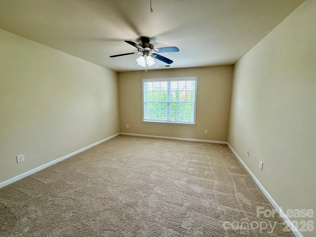 1009 Providence Forest Drive Matthews NC 28104