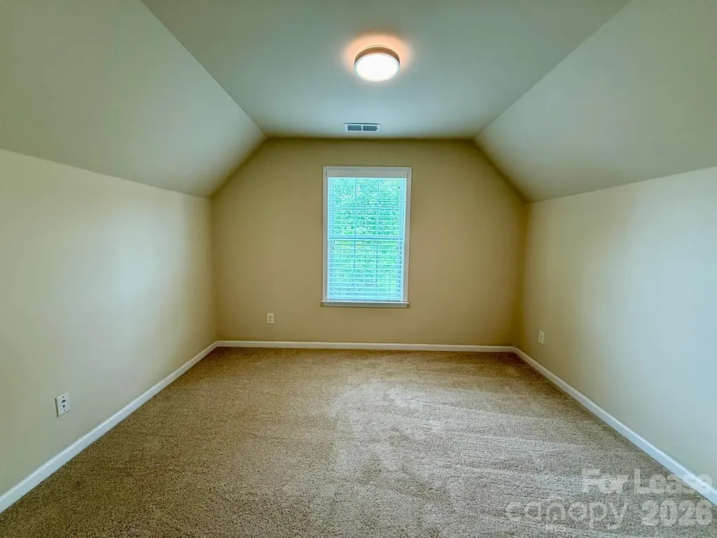 1009 Providence Forest Drive Matthews NC 28104