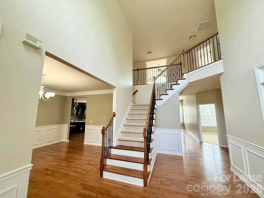 1009 Providence Forest Drive Matthews NC 28104