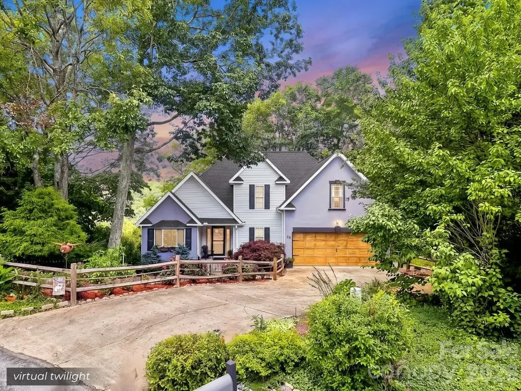 28 Secretariat Drive Hendersonville NC 28792