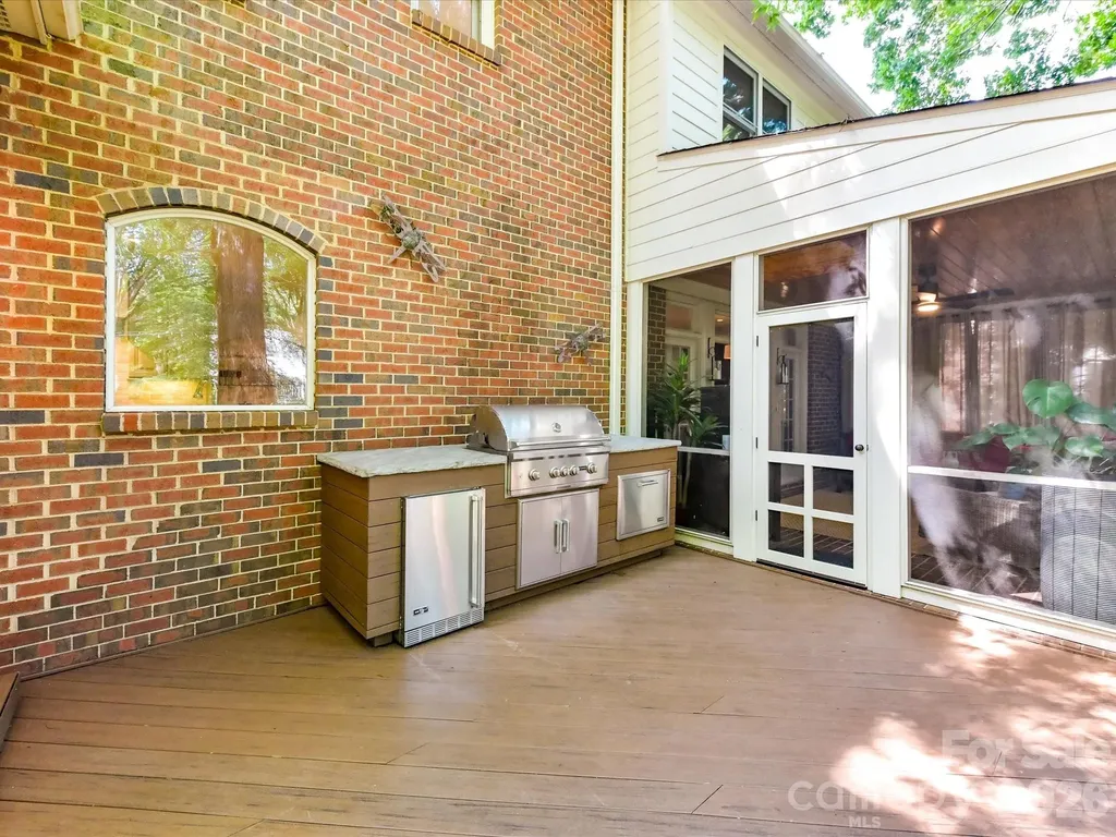 2630 Alanby Lane Charlotte NC 28270
