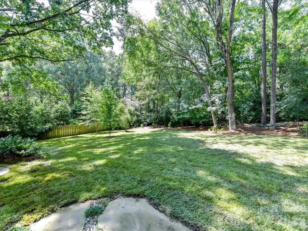 2630 Alanby Lane Charlotte NC 28270