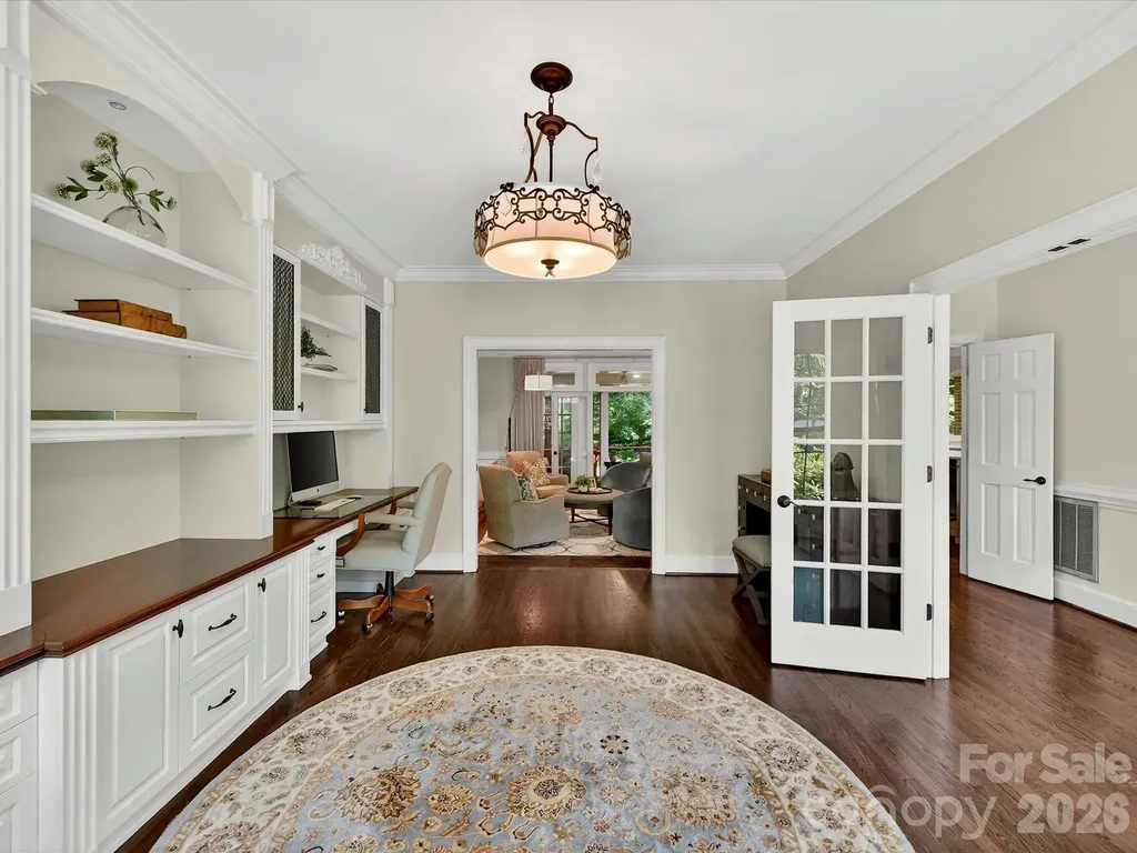 2630 Alanby Lane Charlotte NC 28270