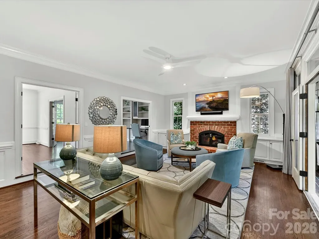 2630 Alanby Lane Charlotte NC 28270