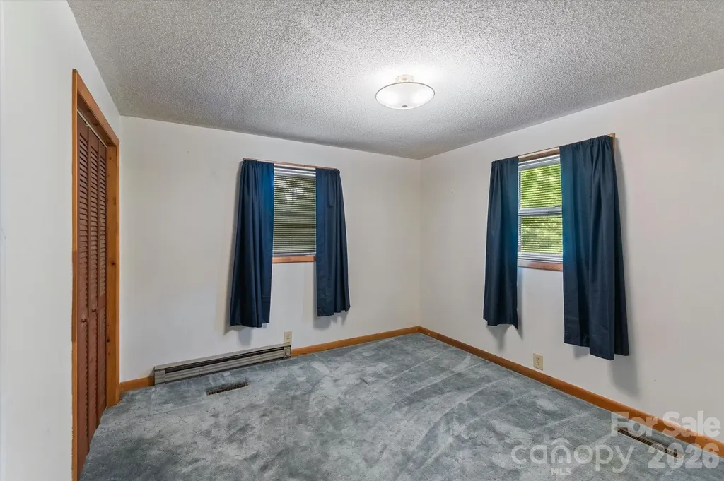 43 Open Valley Road Marion NC 28752