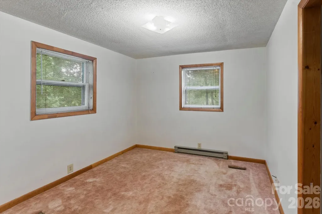 43 Open Valley Road Marion NC 28752